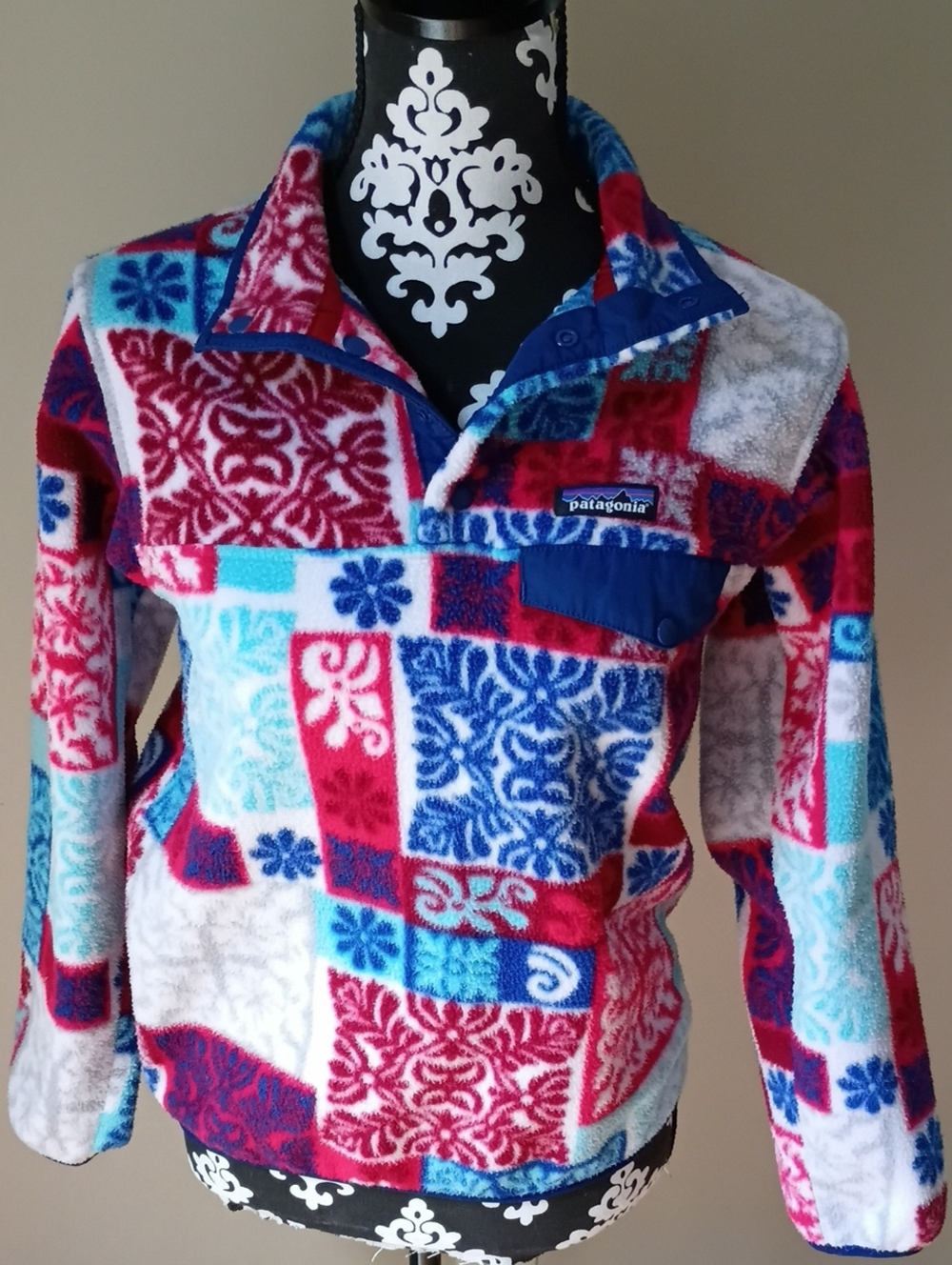 Patagonia Synchilla Women's Multi-Color Fleece Snap-T Pullover Jacket
